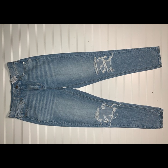 American Eagle Outfitters Denim - NEW AEO Mom Jeans 0